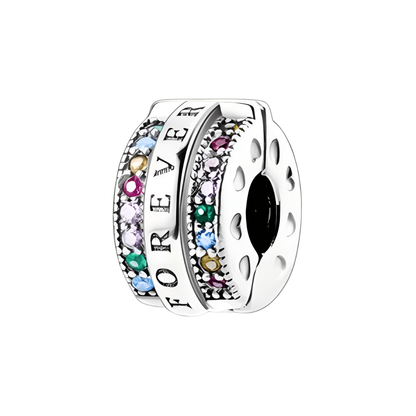 Клипс „Цветно завинаги“